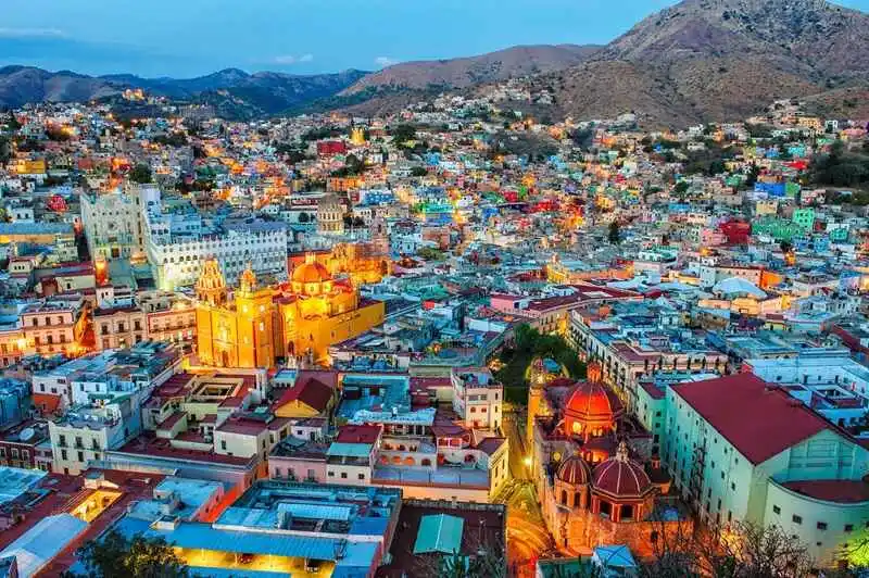 Languages Spoken in Mexico: Spanish & Indigenous Dialects